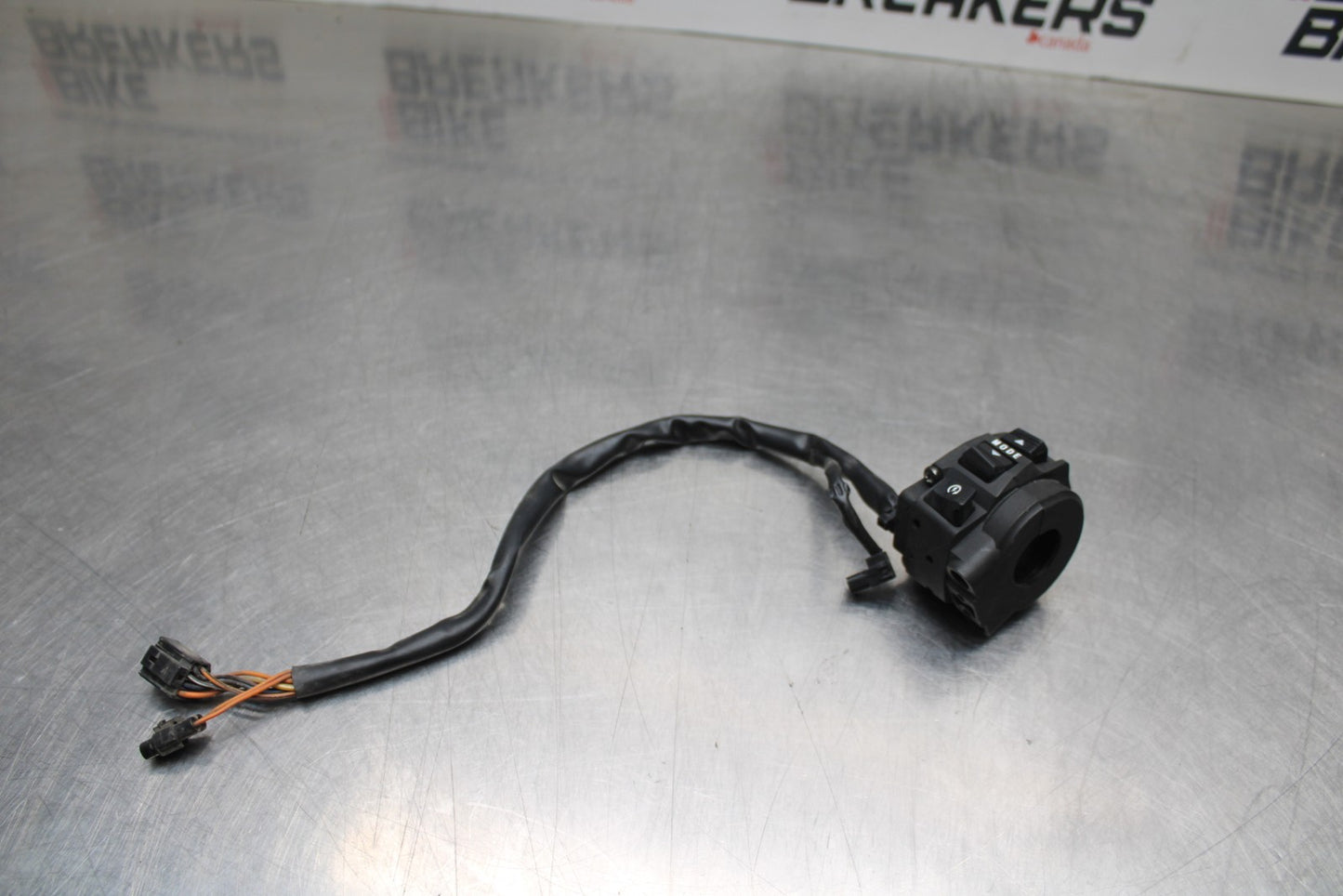 08-10 SUZUKI GSXR 600 LEFT CLIP ON HANDLE HORN SIGNALS SWITCH SWITCHES BB202