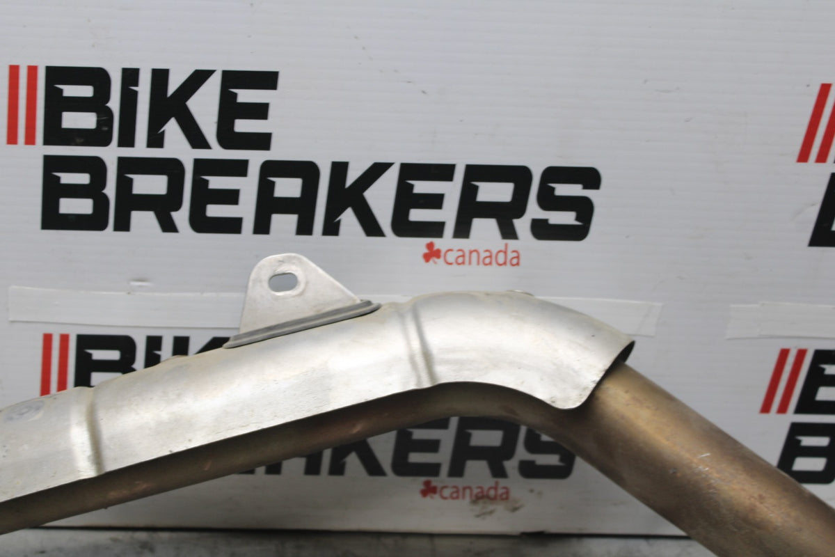 05-06 KAWASAKI NINJA ZX6R EXHAUST MIDPIPE MID MIDDLE PIPE BB877