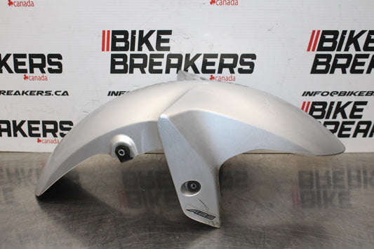 17-18 YAMAHA YZF R3 FRONT WHEEL FENDER COWL FAIRING BB813