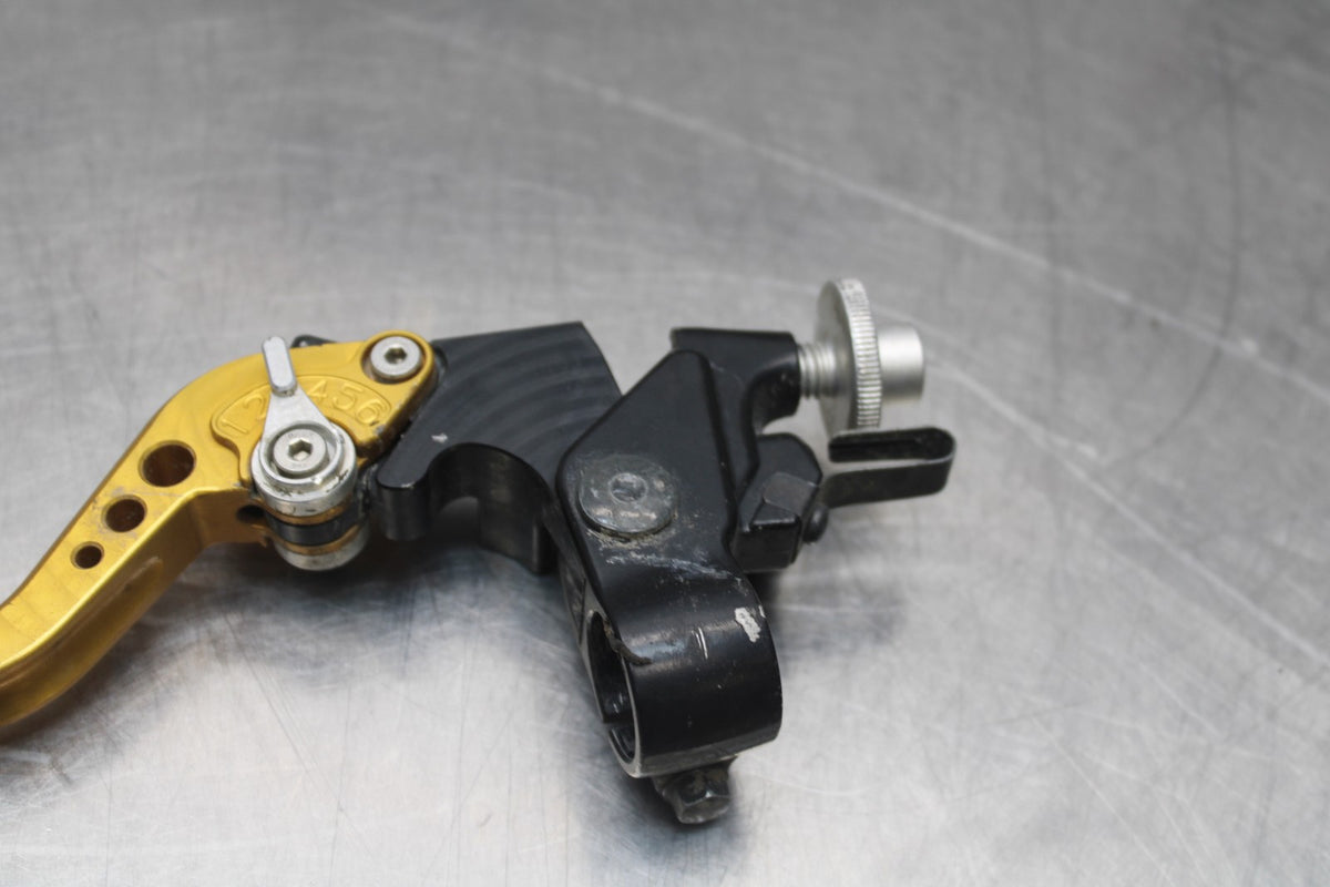 08-16 YAMAHA YZF R6 CLUTCH PERCH MOUNT WITH LEVER  BB798