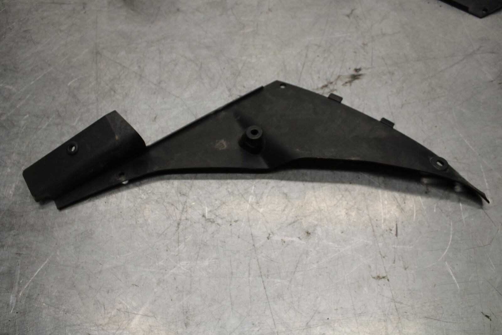 2009 Kawasaki Ninja ZX6R ZX600R  INNER FAIRINGS COWLS PANELS TRIMS BB548