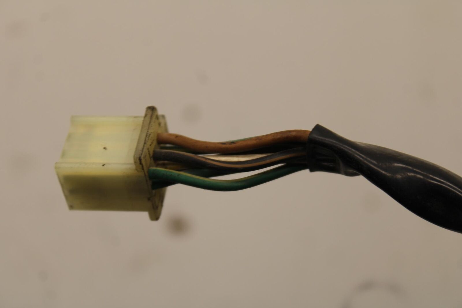 1985 Honda Shadow 500 VT500C STOP TAIL RELAY  BB615