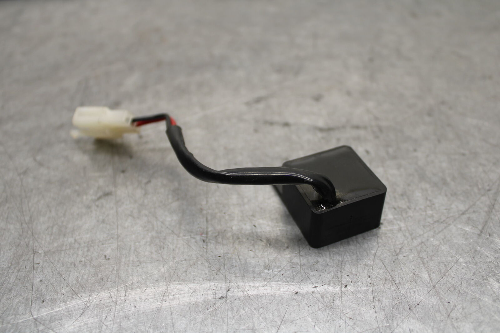 16 KAWASAKI NINJA ZX10R TURN SIGNAL BLINKER RELAY FLASHER SWITCH BB650