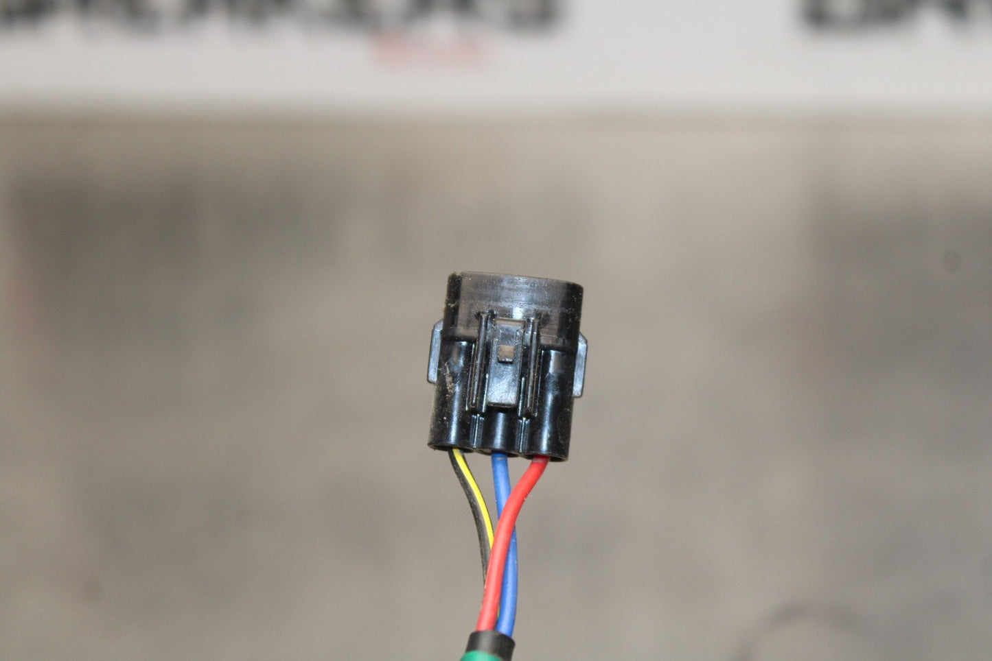 09-10 KAWASAKI ER-6N REAR TAIL TAILLIGHT BACK BRAKE LIGHT BB205