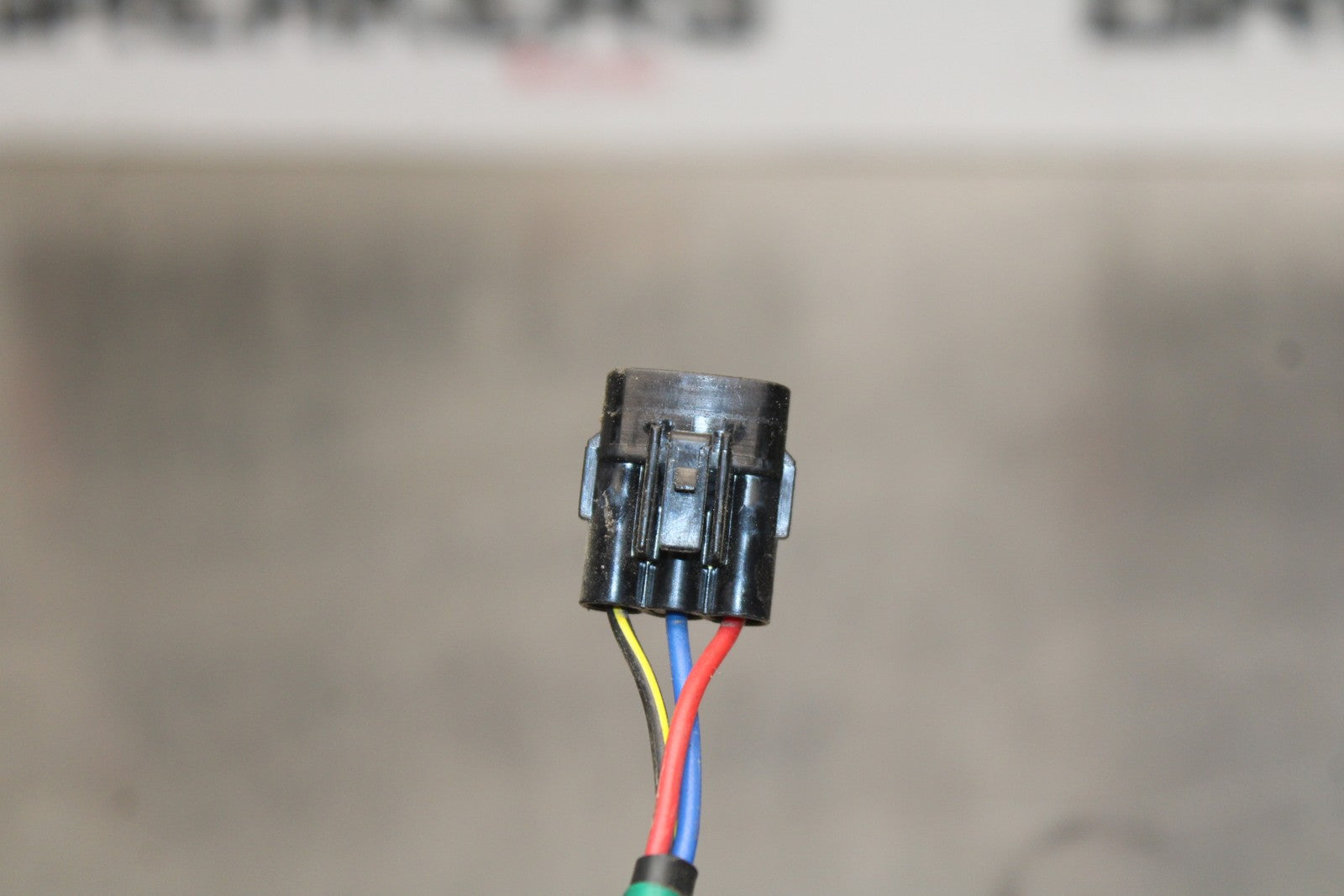 09-10 KAWASAKI ER-6N REAR TAIL TAILLIGHT BACK BRAKE LIGHT BB205