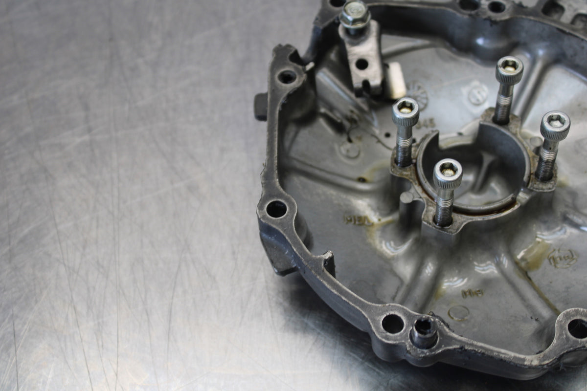 06-07 HONDA CBR1000RR STATOR MAGNETO ALTERNATOR GENERATOR COVER BB166