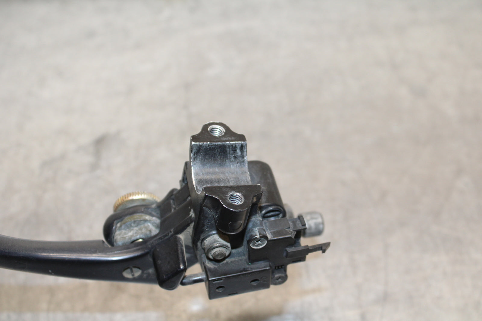 13-17 KAWASAKI NINJA ZX6R ZX636E CLUTCH PERCH MOUNT WITH LEVER  BB735