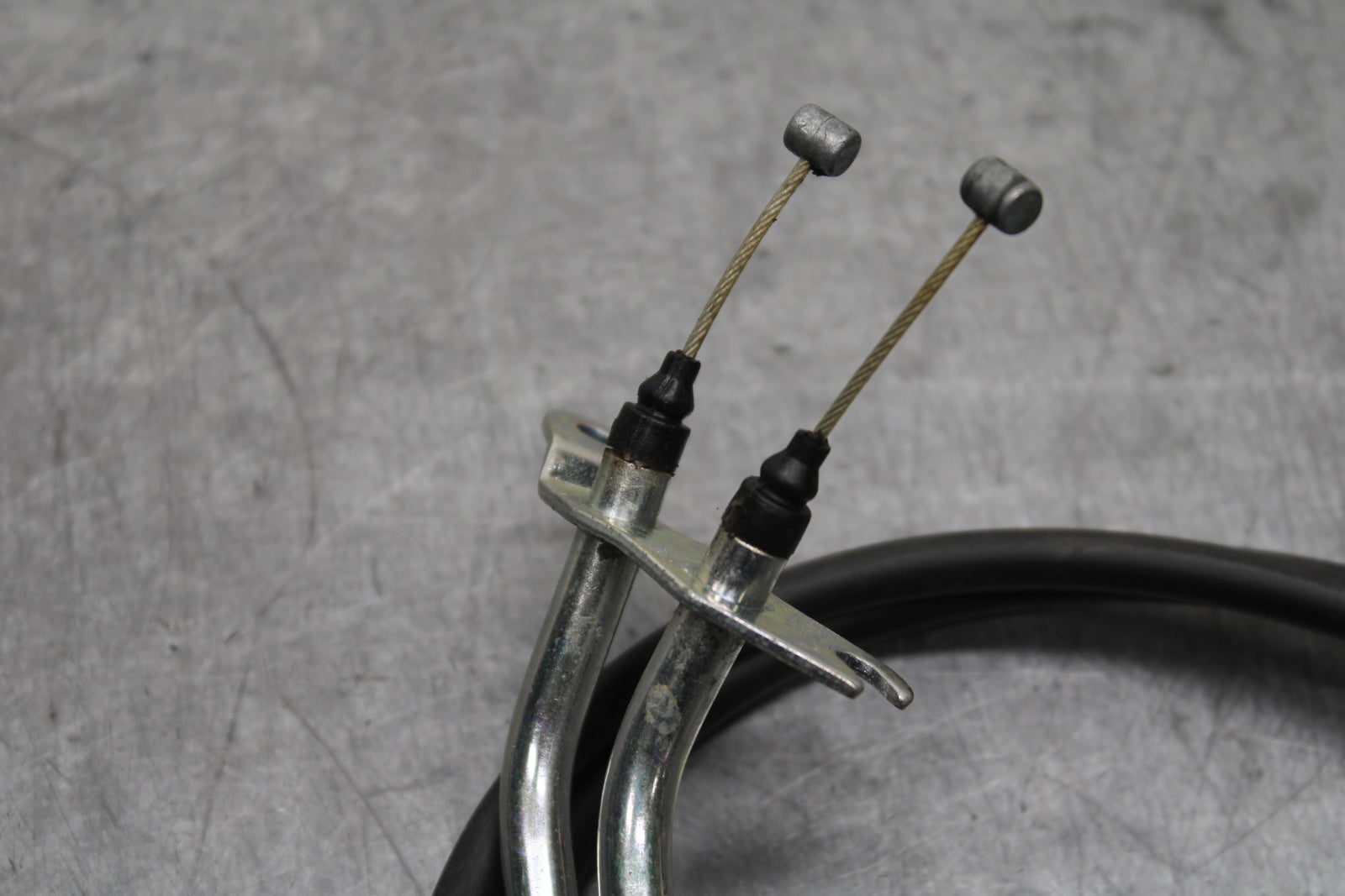 19-21 YAMAHA YZF R3 THROTTLE CABLES LINES BB121