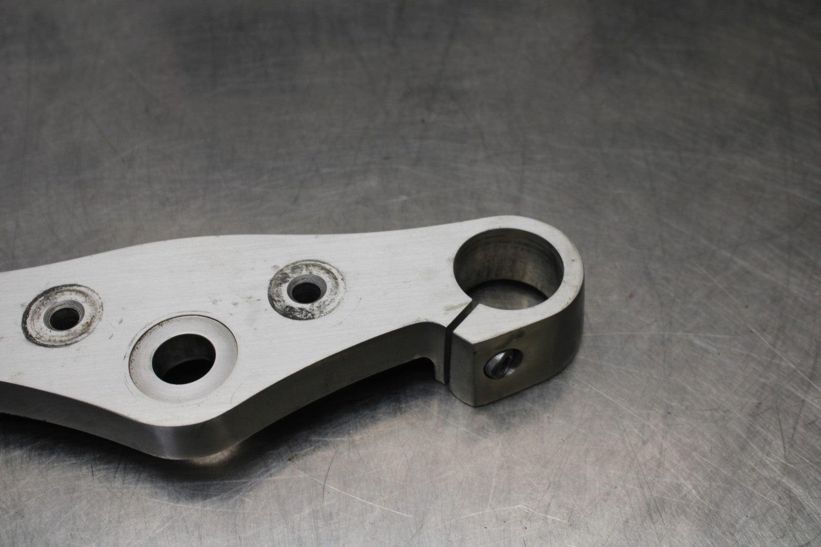 08 KAWASAKI VULCAN 900 FORKS UPPER TRIPLE TREE CLAMP BB184