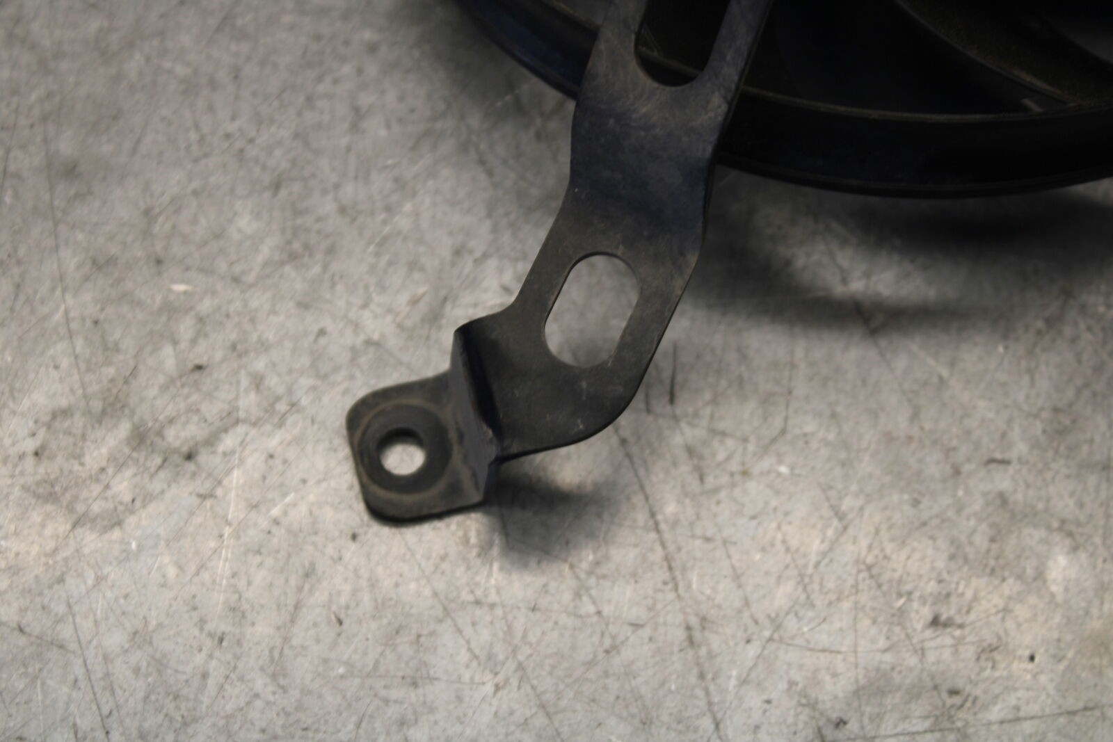 05-06 SUZUKI GSXR1000 ENGINE RADIATOR COOLING FAN 17800-41G00 BB663