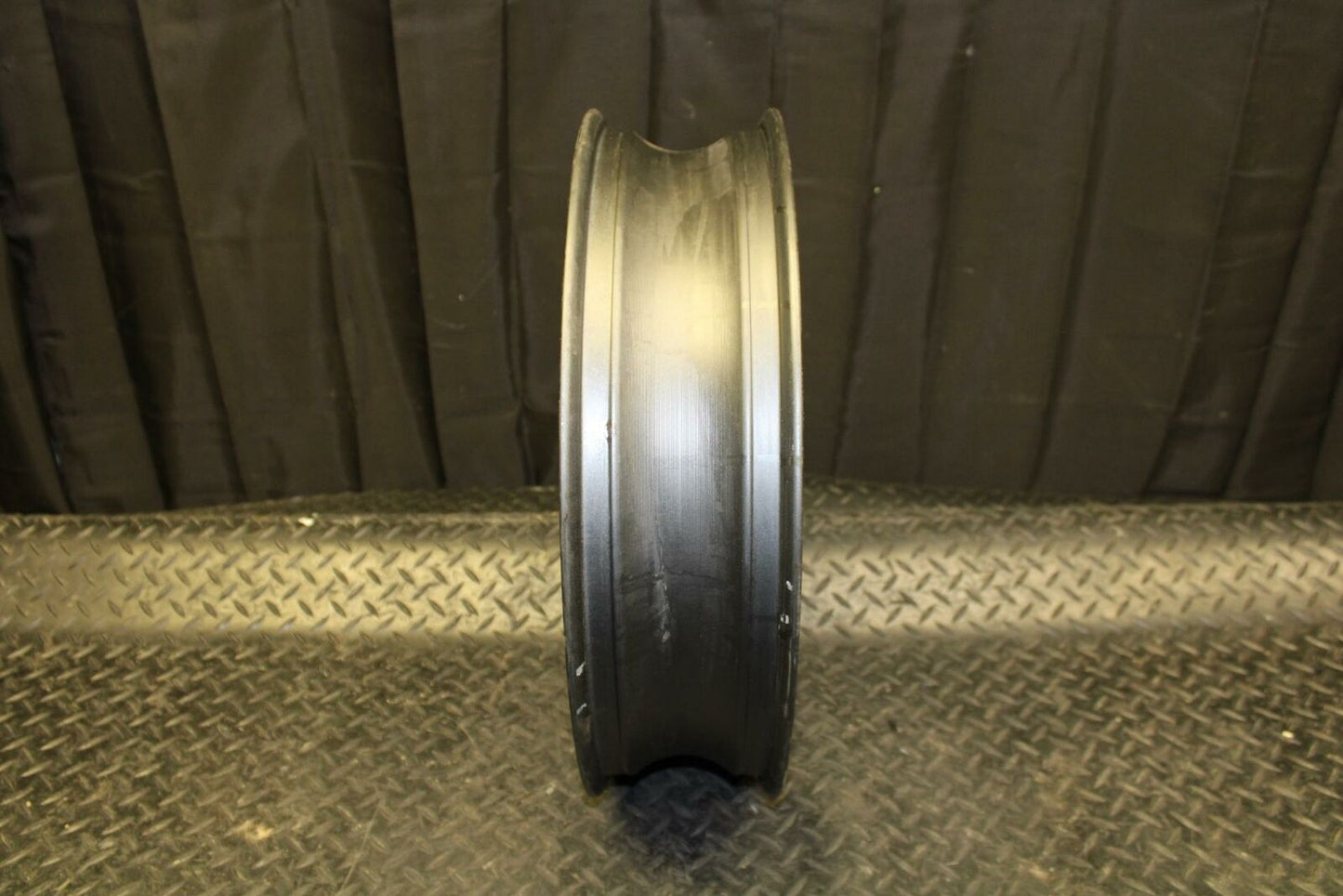 15-19 HONDA CBR300R REAR WHEEL BACK RIM BB175