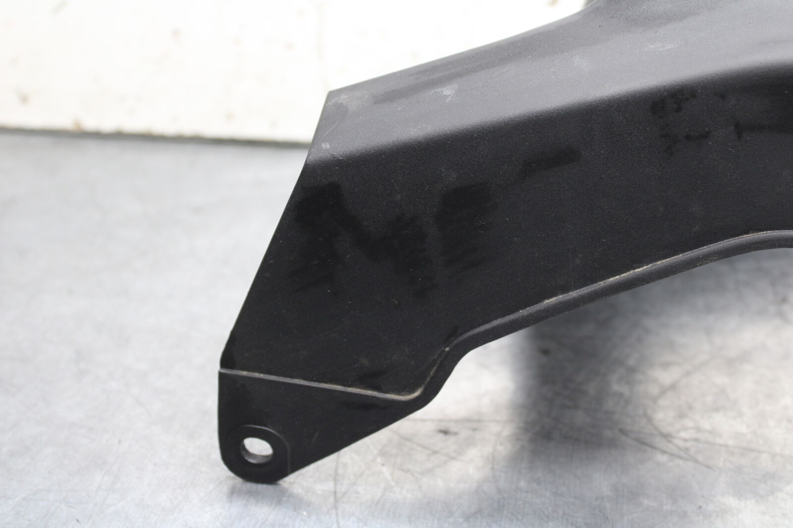 15-16 HONDA CB300F REAR BACK DRIVE CHAIN GUARD COVER SHIELD BB740