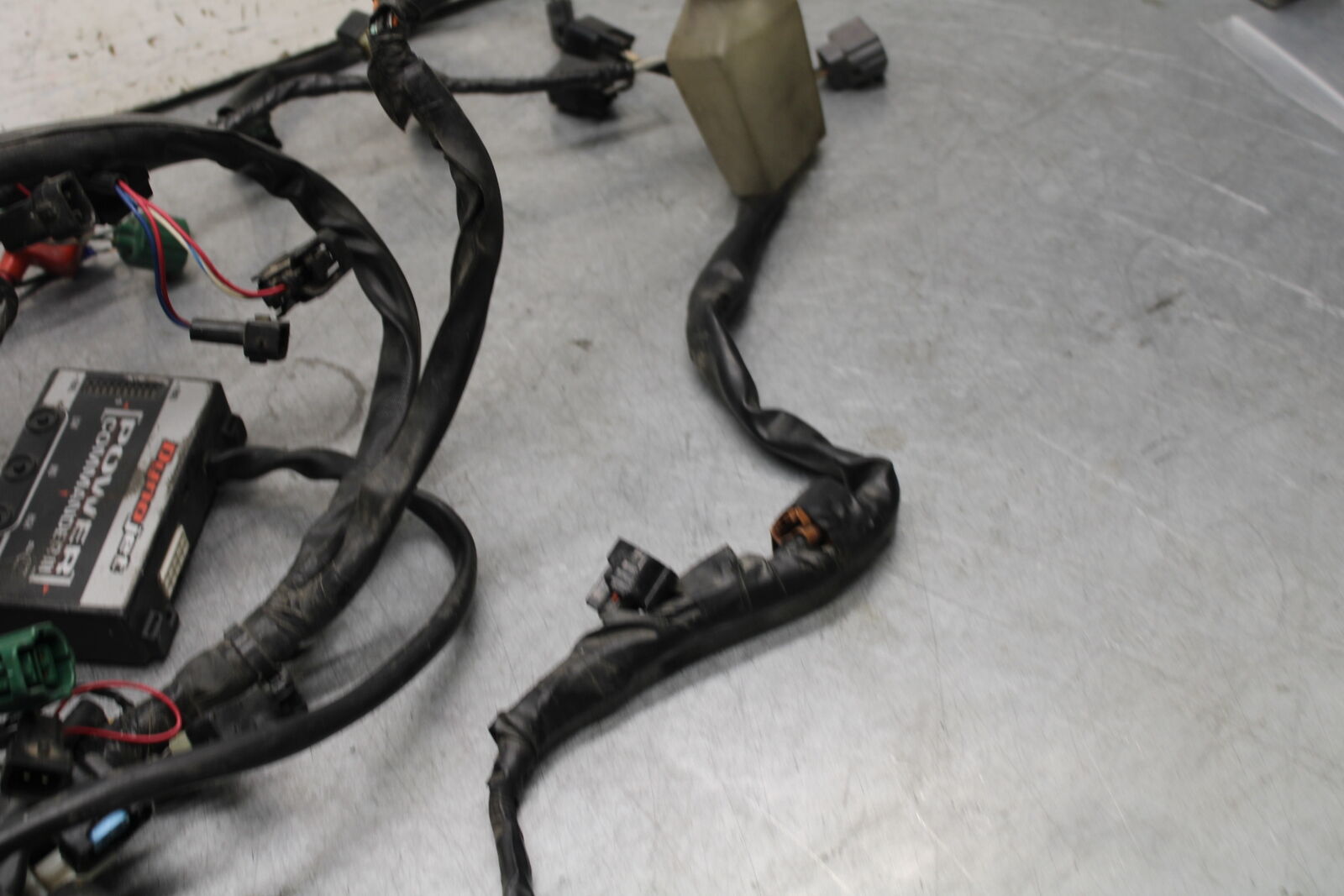 05-06 SUZUKI GSXR1000 MAIN ENGINE WIRING HARNESS WIRE LOOM 36610-41G30 BB677