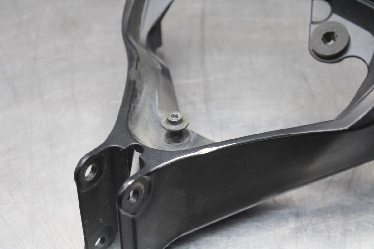 06-07 SUZUKI GSXR750 UPPER FAIRING MIRROR GAUGES STAY BRACKET BB863