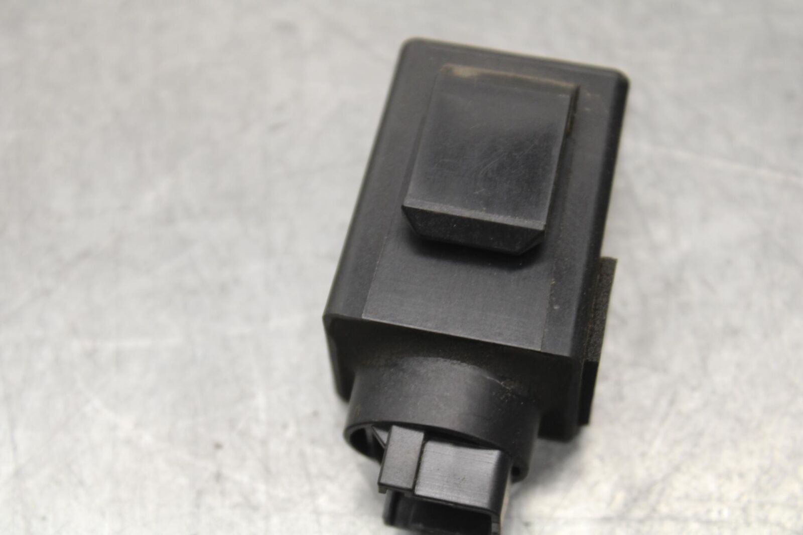 2008 Honda CBF1000 TURN SIGNAL BLINKER RELAY FLASHER SWITCH BB641