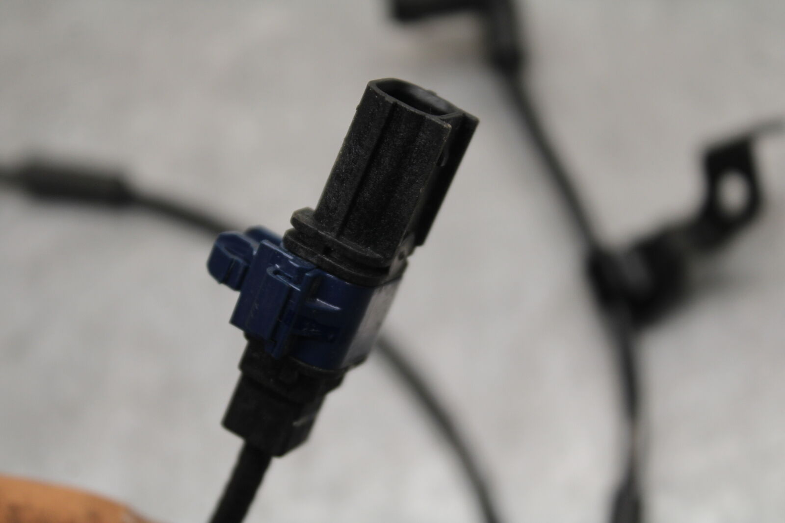 18-23 KAWASAKI NINJA 400 FRONT ABS BRAKE SENSOR BB660