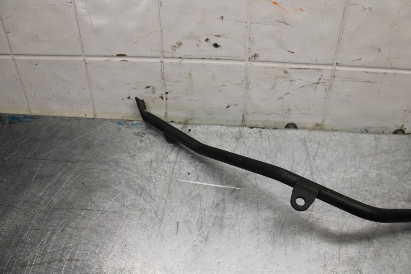 07-08 KAWASAKI CONCOURS 1400 ABS RIGHT FAIRING STAY BRACKET BB449