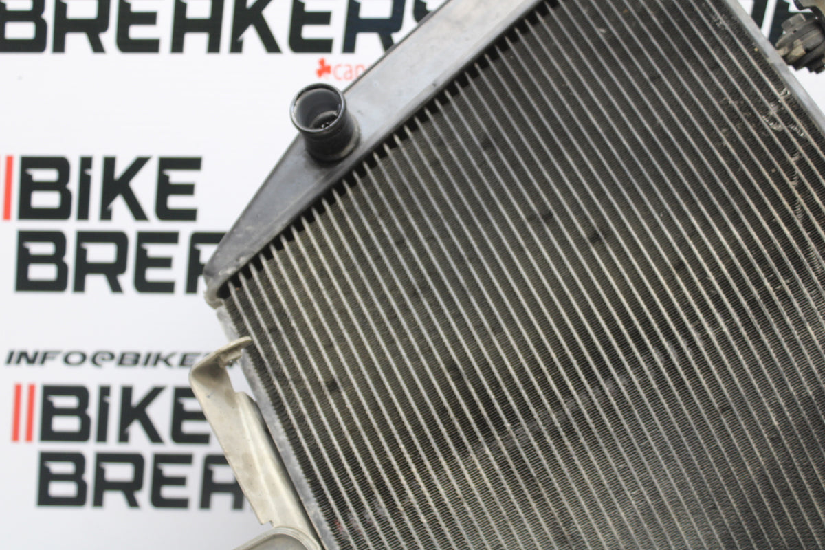 11 SUZUKI GSXR1000 ENGINE RADIATOR MOTOR COOLER COOLING RADIATER BB142