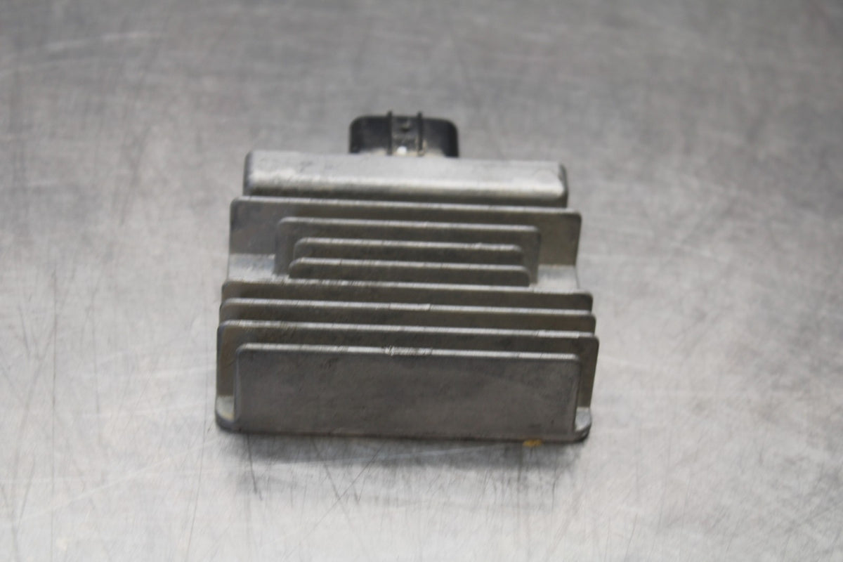 24-25 KAWASAKI NINJA ZX4R RECTIFIER VOLTAGE REGULATOR BB174