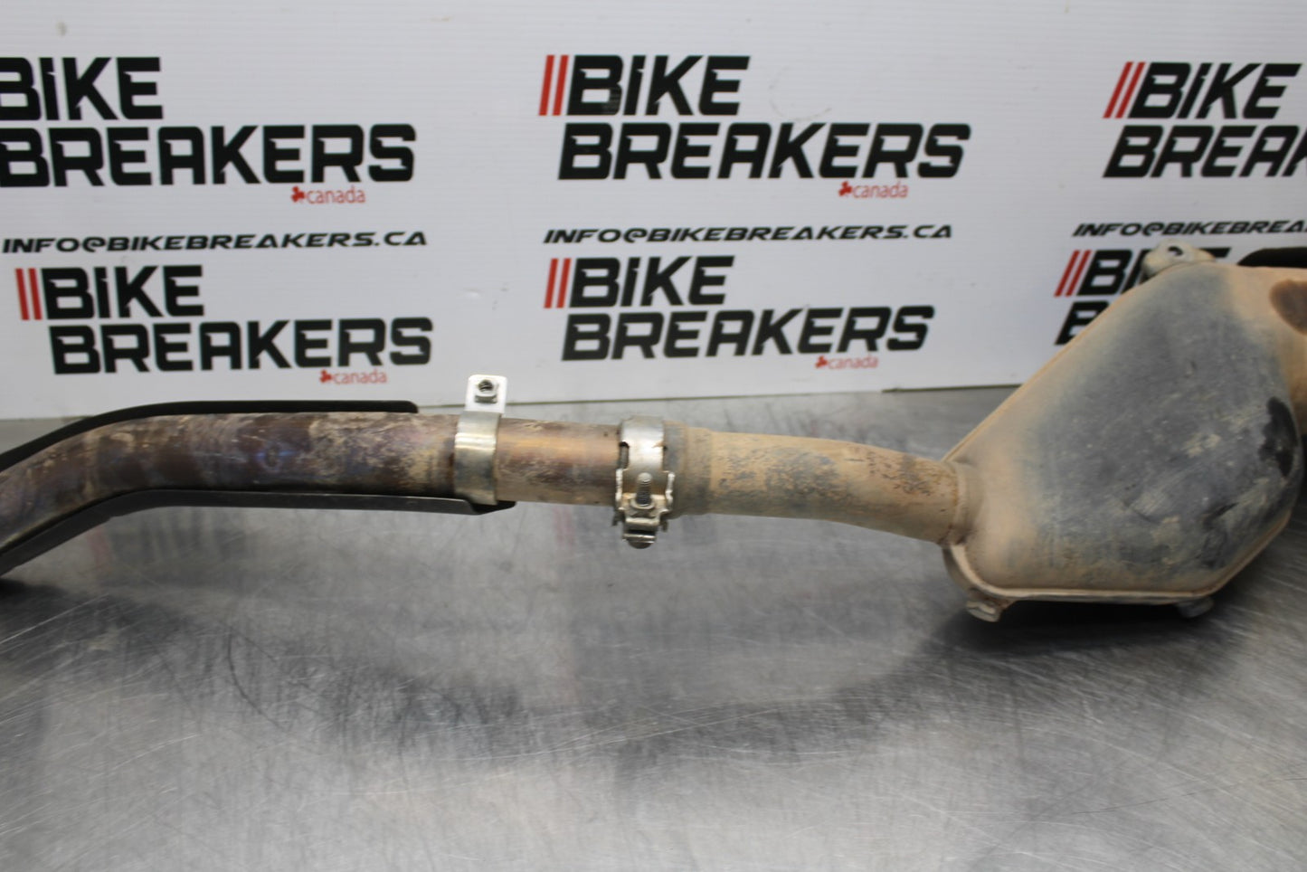 08-18 KAWASAKI KLR650 FULL EXHAUST SYSTEM HEADERS PIPE MUFFLER BB183