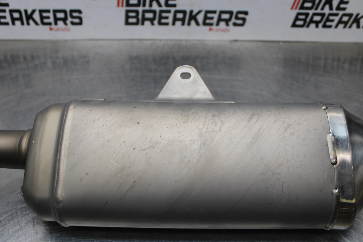 11-24 SUZUKI GSXR750 EXHAUST PIPE MUFFLER SLIP ON CAN SILENCER BB630