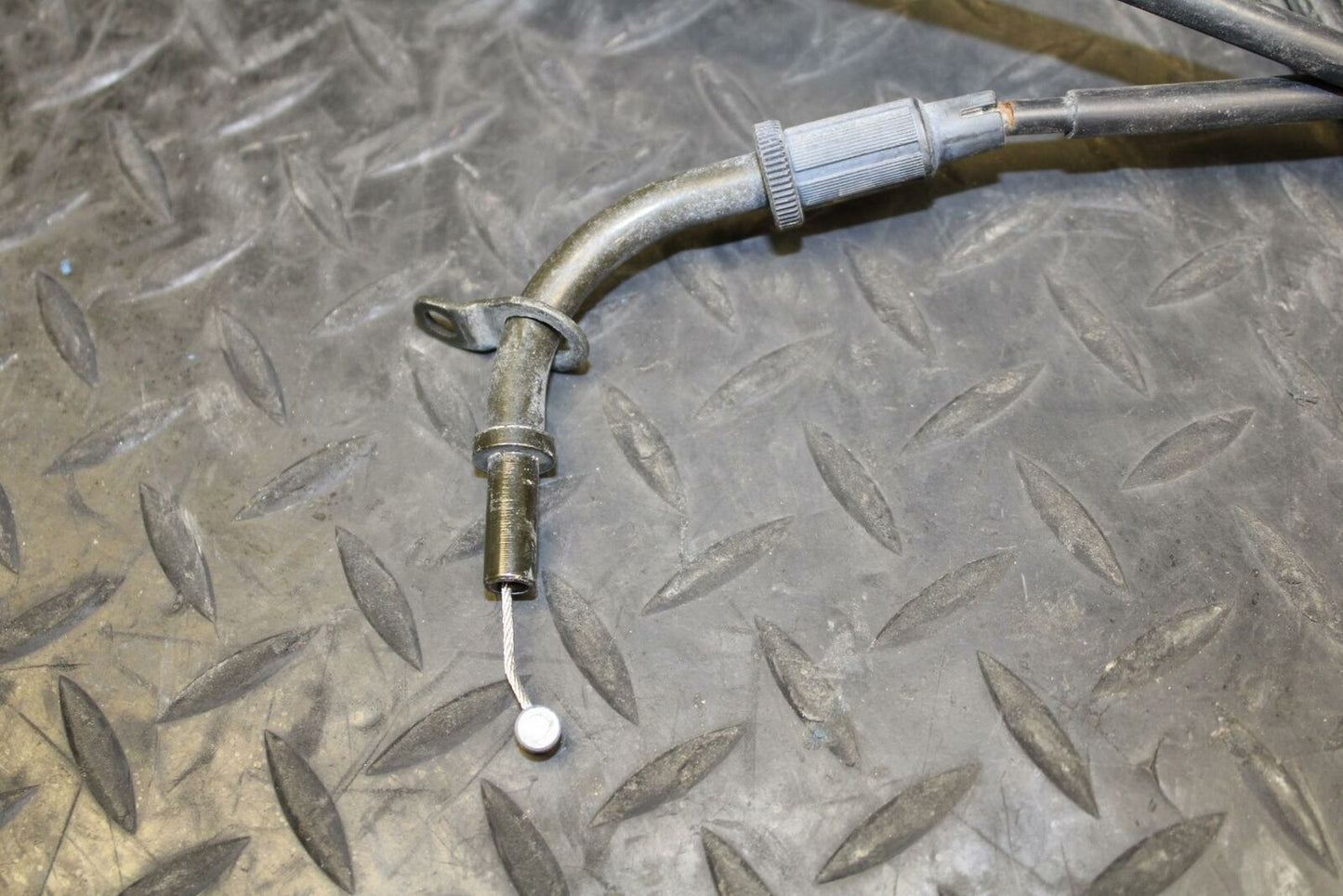 07 SUZUKI BURGMAN 650 THROTTLE CABLE LINE BB183