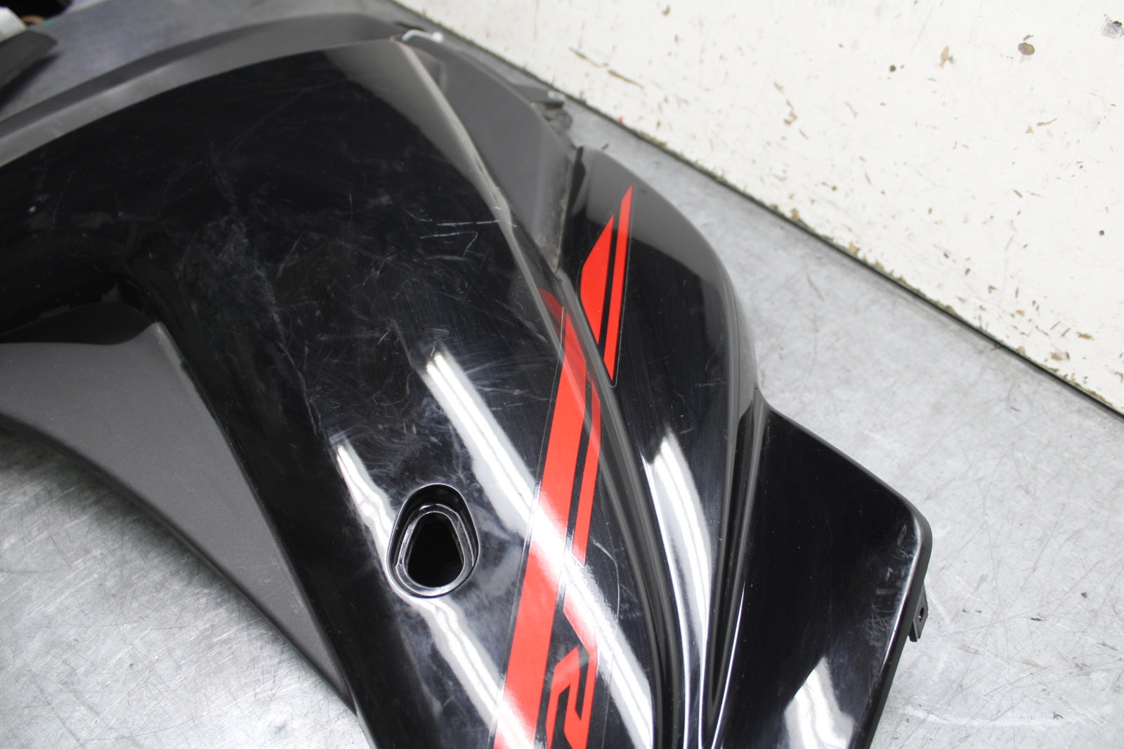 15-17 YAMAHA YZF R3 RIGHT LOWER MID UPPER SIDE FAIRING COWL  BB526