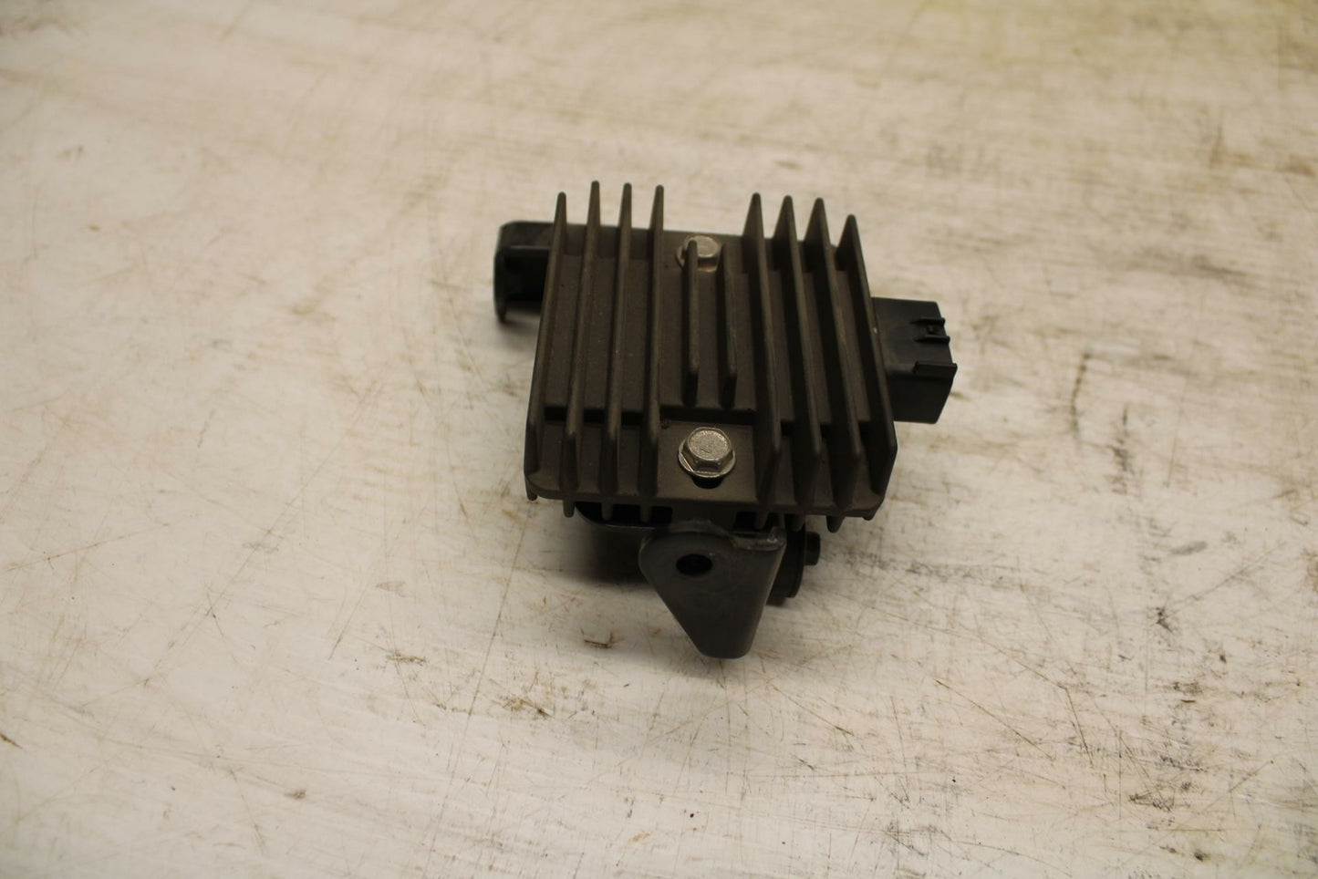 11-12 KAWASAKI NINJA 400 EX400 C RECTIFIER VOLTAGE REGULATOR BB358