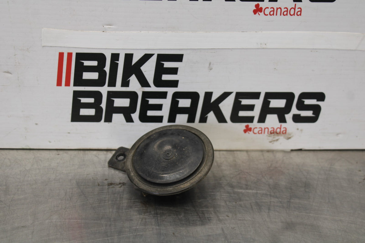 84 HONDA INTERCEPTOR 1000 VF1000F HORN SIGNAL BB878
