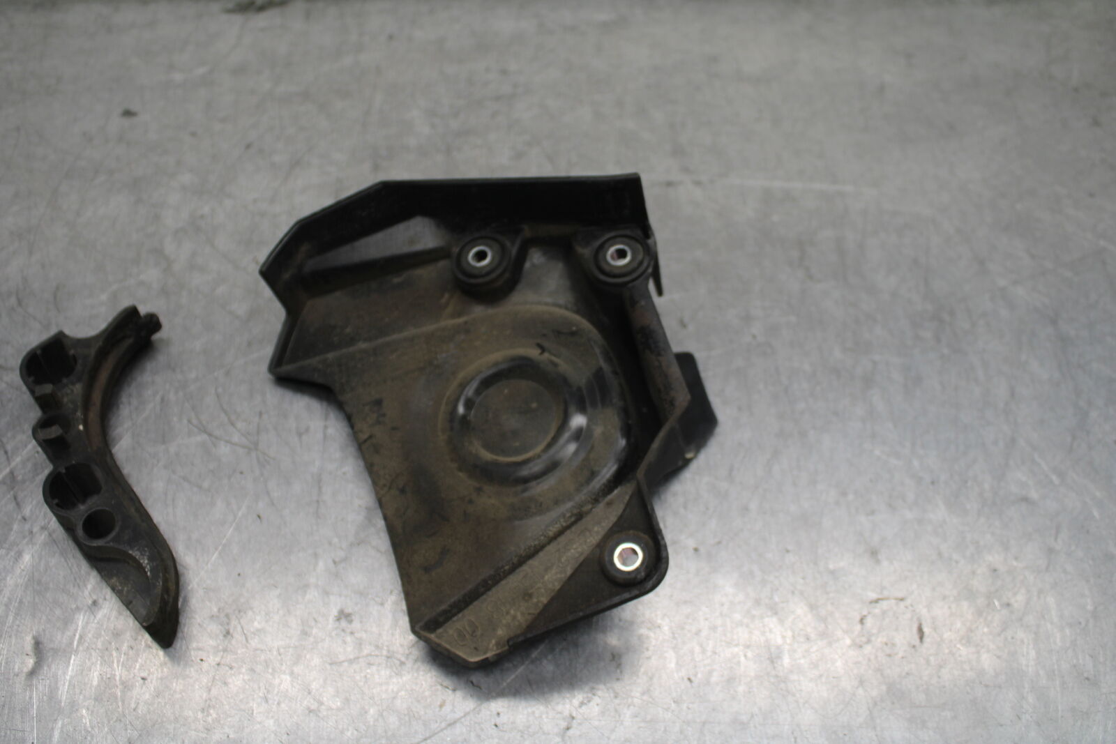 14-17 YAMAHA FZ09 ENGINE SPROCKET COVER BB111