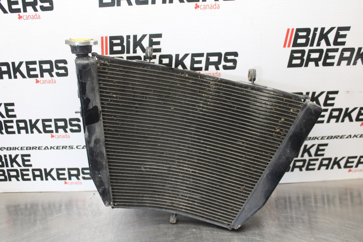 08-10 SUZUKI GSXR 600 ENGINE RADIATOR MOTOR COOLER COOLING RADIATER BB202