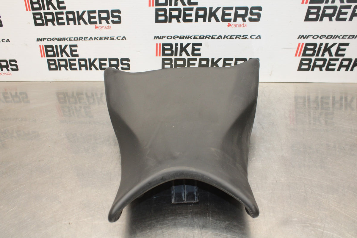 12-14 BMW S1000RR FRONT DRIVERS SEAT PAD SADDLE PILLION BB204