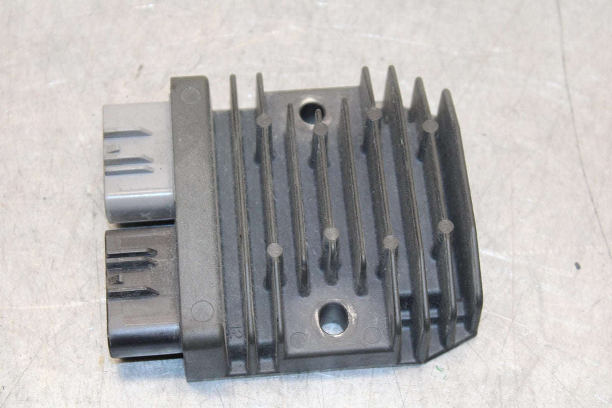 2012 Yamaha FZ8 RECTIFIER VOLTAGE REGULATOR BB550
