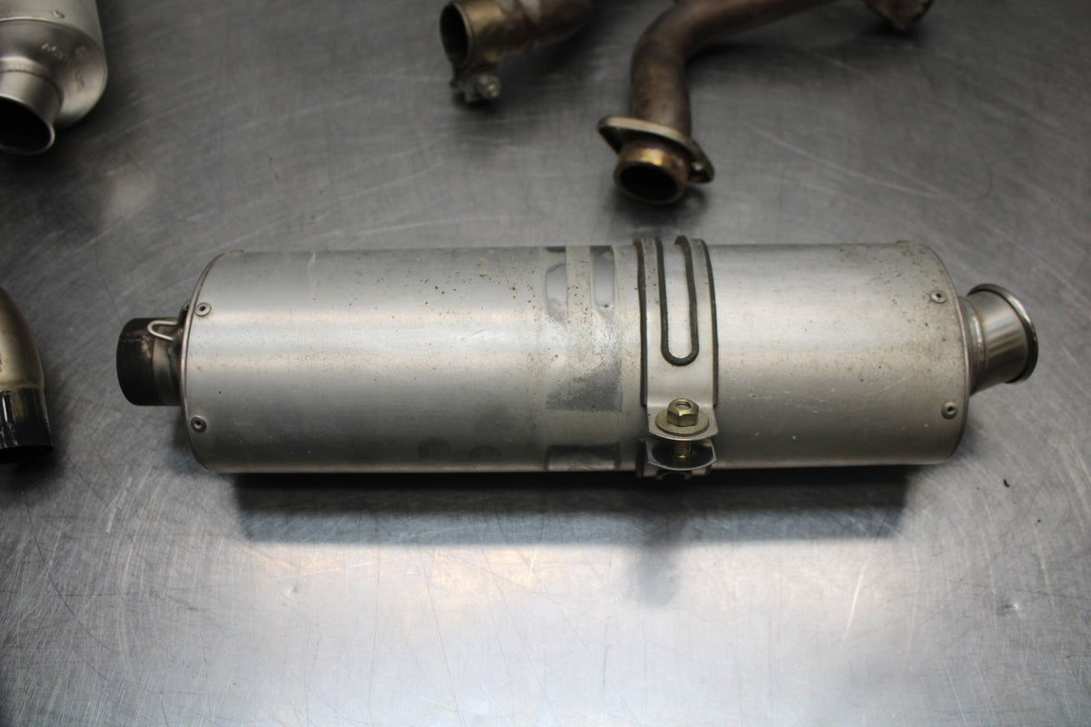 02 DUCATI MONSTER 620 FULL EXHAUST SYSTEM HEADERS PIPE MUFFLER BB851