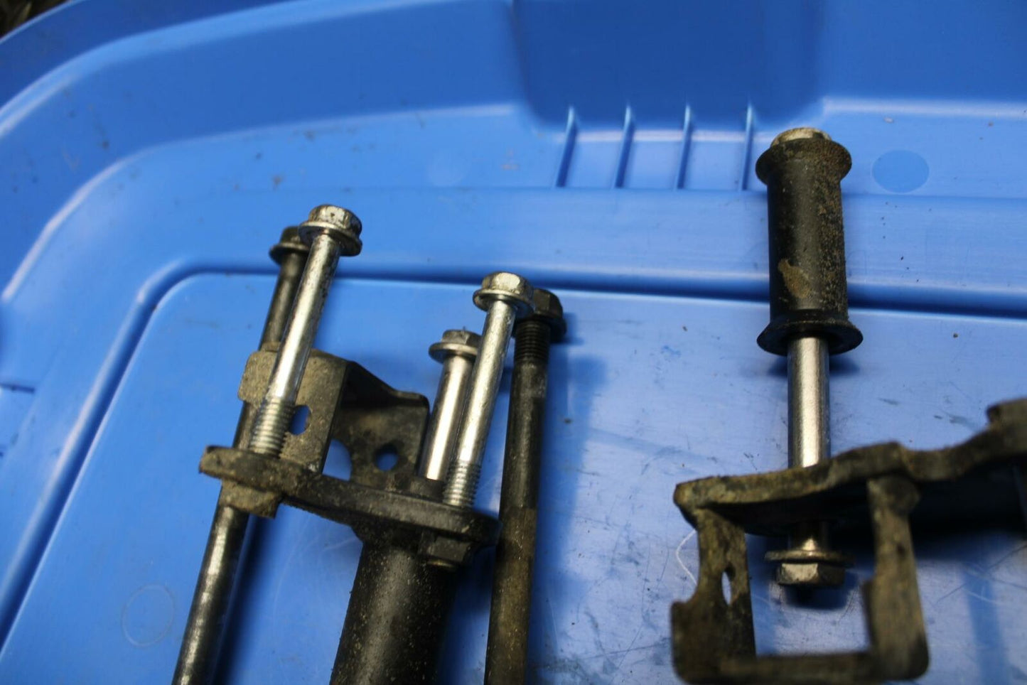 12-17 KAWASAKI NINJA 650 ENGINE MOUNTING BOLTS HARDWARE MOTOR SCREWS BB211