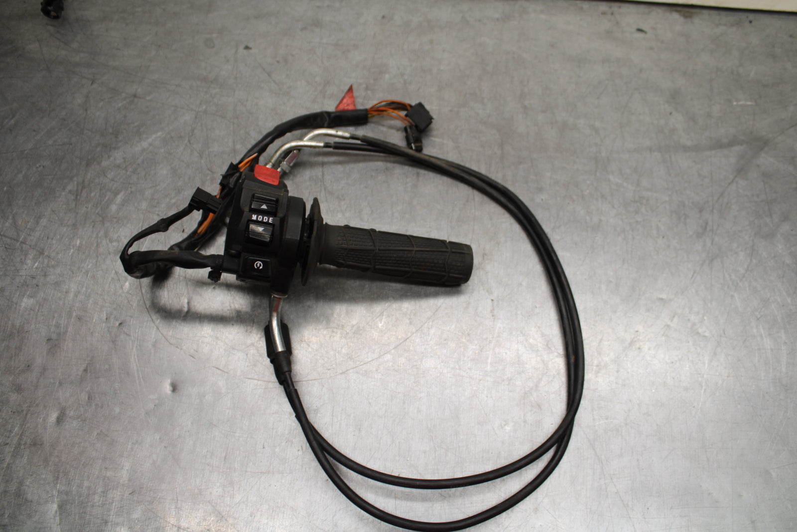 08-10 SUZUKI GSXR 600 RIGHT CLIP ON HANDLE KILL OFF START SWITCH SWITCHES BB753