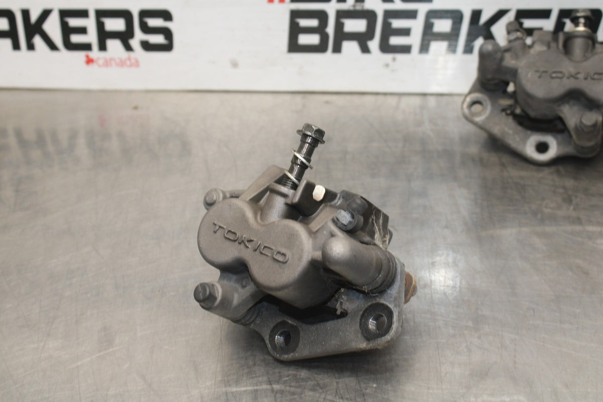 08 KAWASAKI NINJA 650 EX650 RIGHT LEFT FRONT BRAKE CALIPER SET CALIPERS BB797