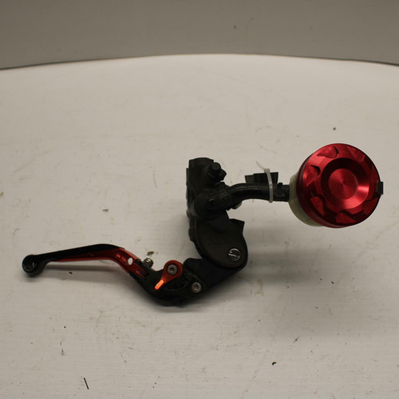 11-12 KAWASAKI Z1000 FRONT BRAKE MASTER CYLINDER w/ LEVER BB249