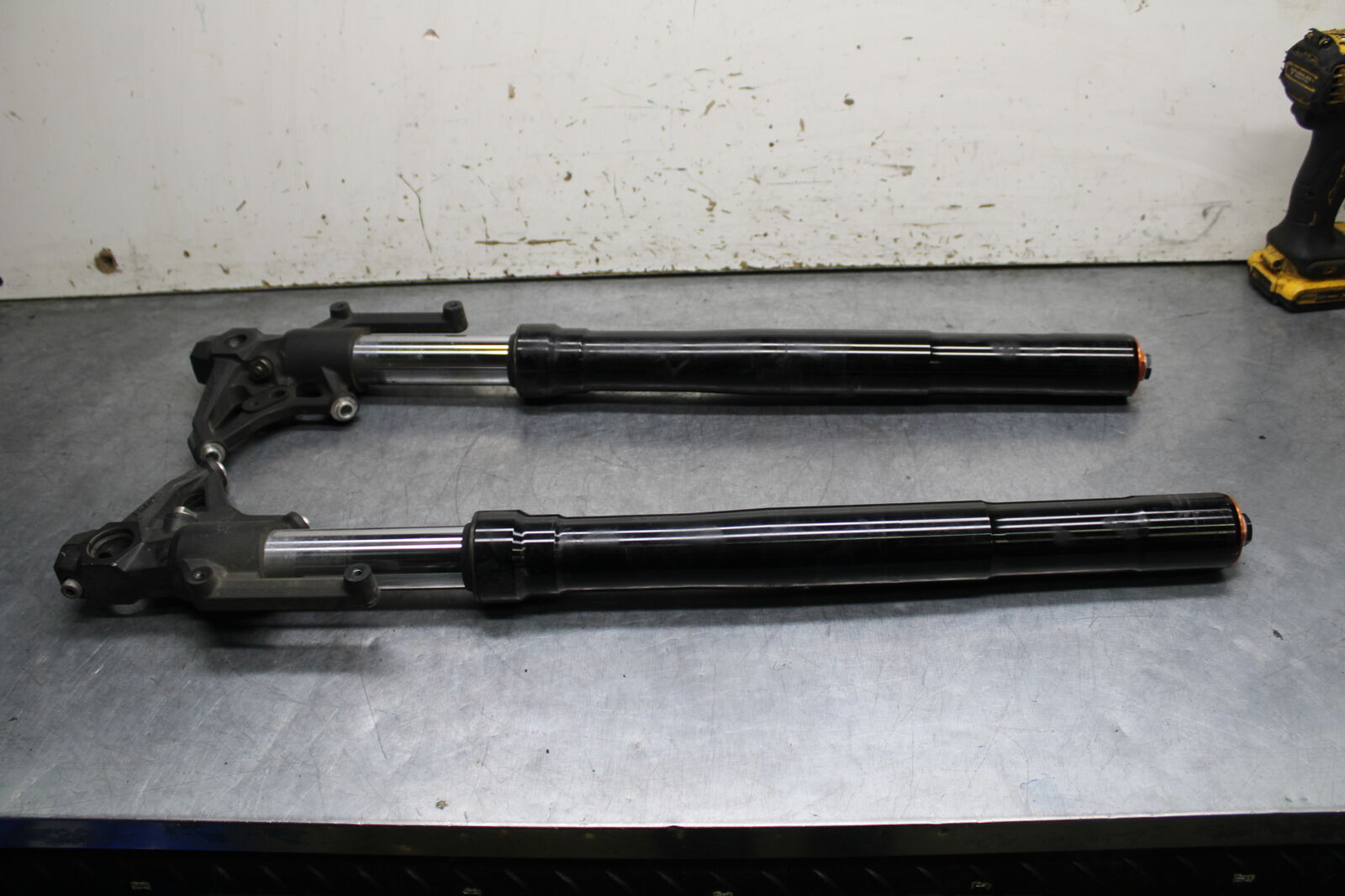 12-13 KAWASAKI Z1000 FRONT FORKS SHOCK SUSPENSION SET PAIR BB743