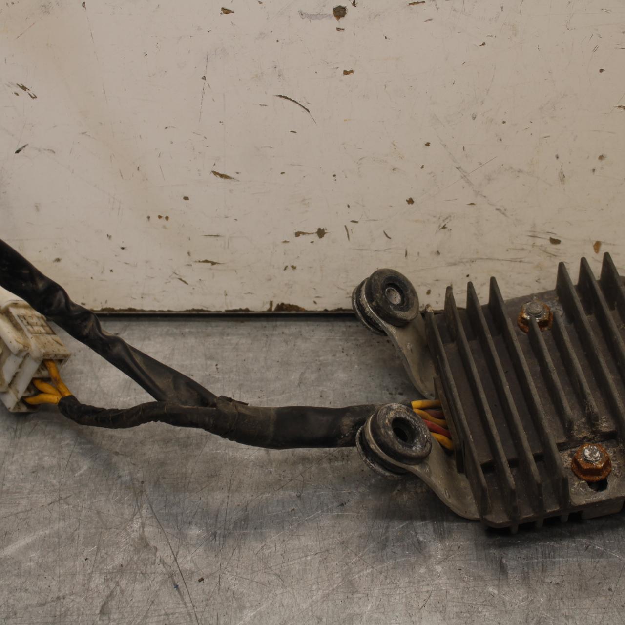 03-04 HONDA CBR600RR RECTIFIER VOLTAGE REGULATOR 31600-MEE-003 BB637