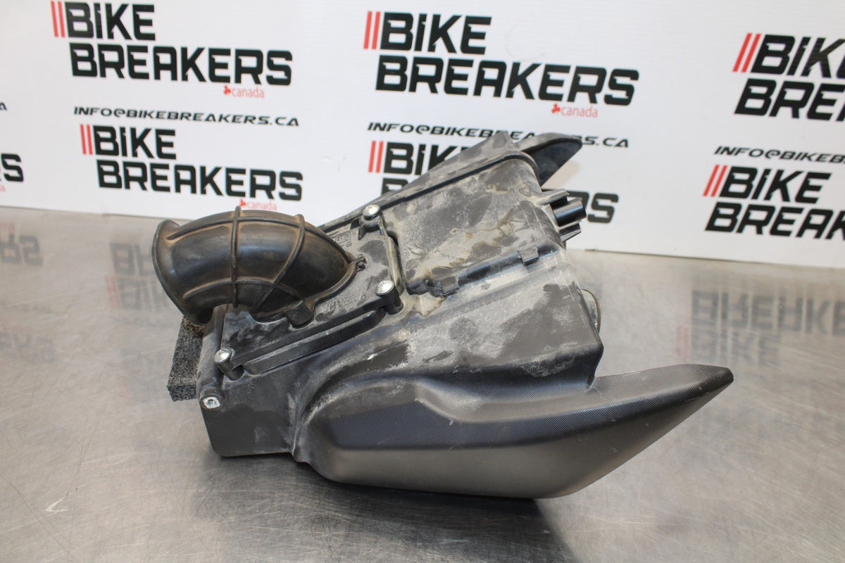 22-25 YAMAHA YZF R7 AIRBOX AIR INTAKE FILTER BOX BB182