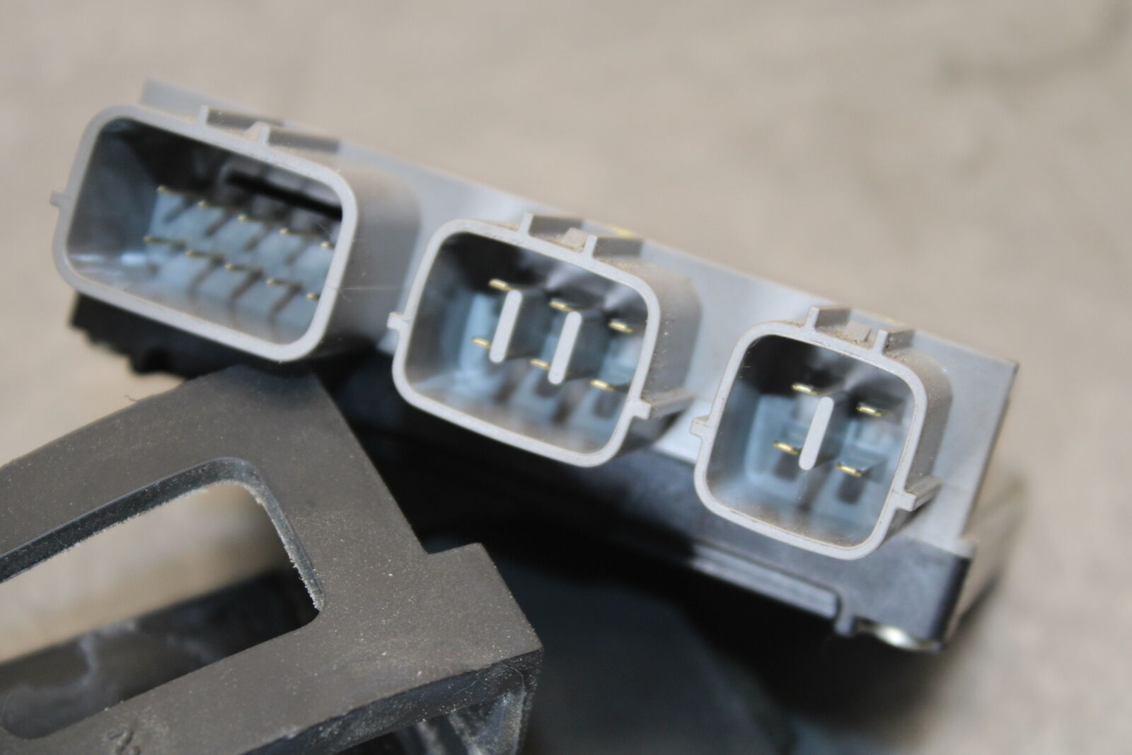 18-23 KAWASAKI NINJA 400 ECU COMPUTER CONTROLLER UNIT BLACK BOX ECM CDI  BB679