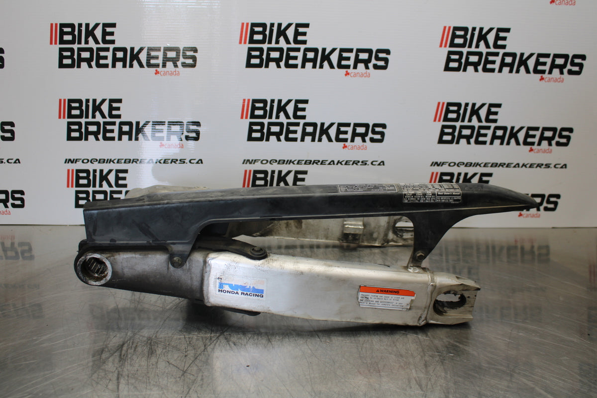 98-05 HONDA SUPER HAWK 1000 VTR1000F REAR SWINGARM BACK SWING ARM BB152