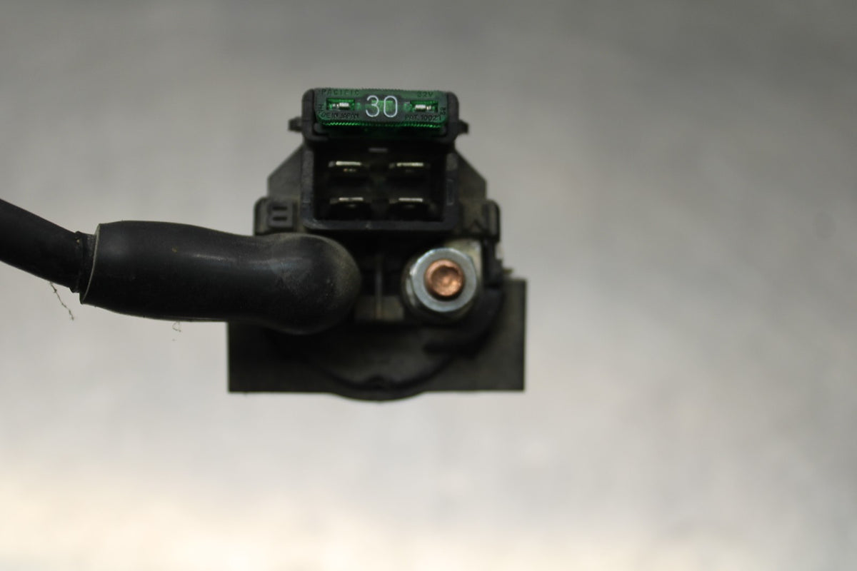 02 KAWASAKI VULCAN 800 VN800B CLASSIC ENGINE STARTER RELAY STARTING MOTOR SWITCH