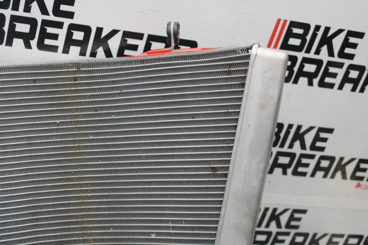 15-26 SUZUKI GSXR600 ENGINE RADIATOR MOTOR COOLER COOLING RADIATER BB888