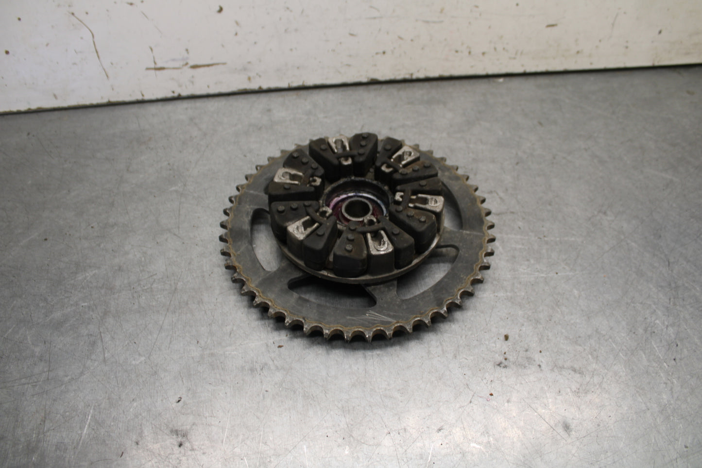09-11 TRIUMPH DAYTONA 675 REAR BACK SPROCKET HUB BB652