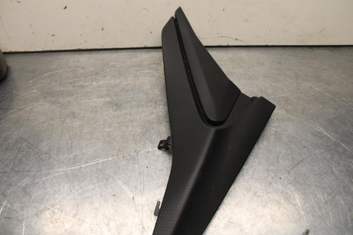 20-23 APRILIA RS660 RIGHT LEFT FRONT SIDE SEAT PANELS TRIMS FAIRINGS COVER BB611