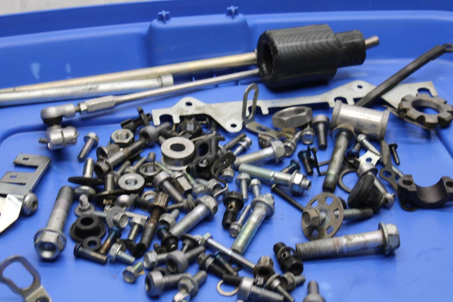 2007 Honda CBR600RR MISCELLANEOUS BOLTS HARDWARE MOTOR SCREWS BB596