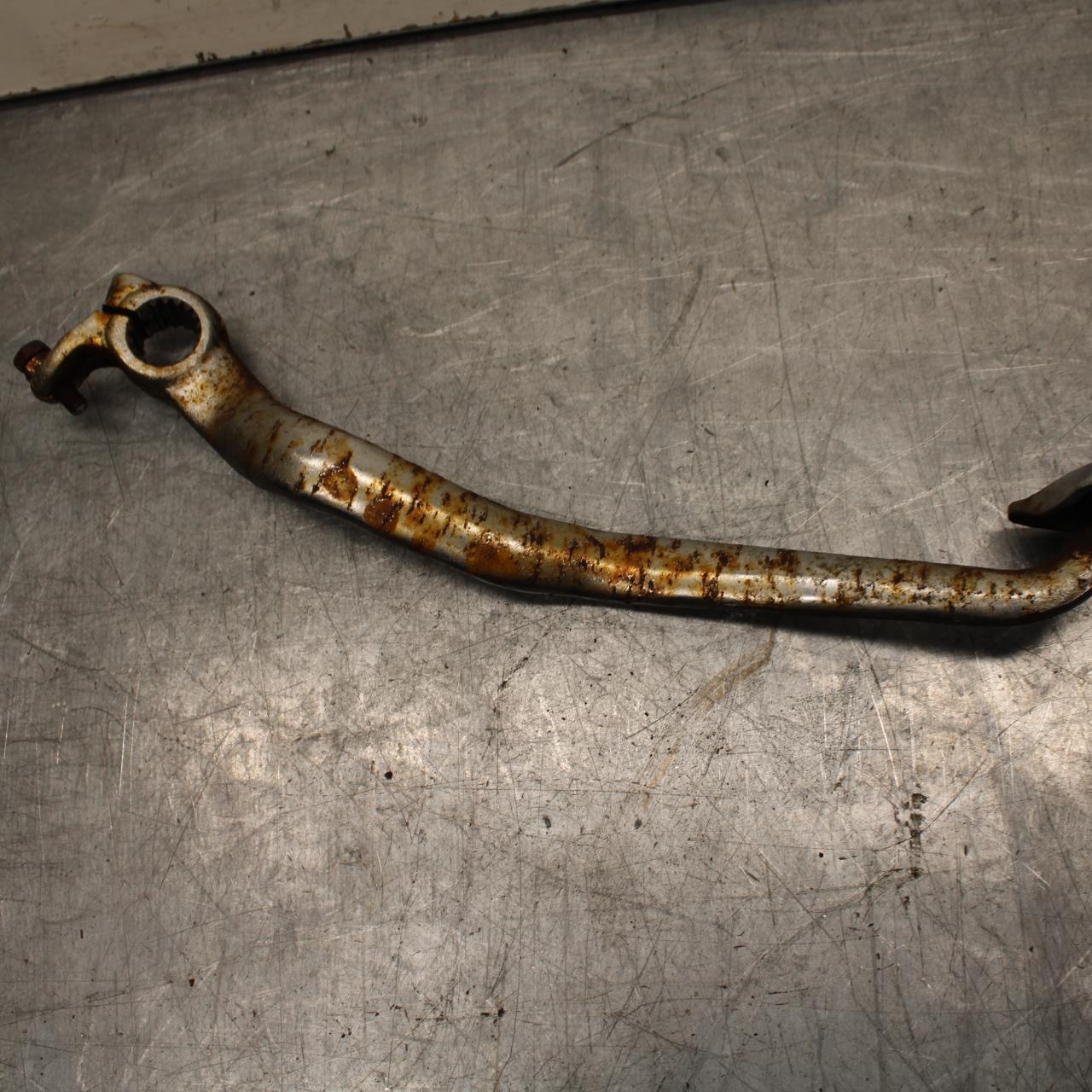80-81 SUZUKI GS1000G RIGHT REARSET BRAKE FOOT PEDAL BB91