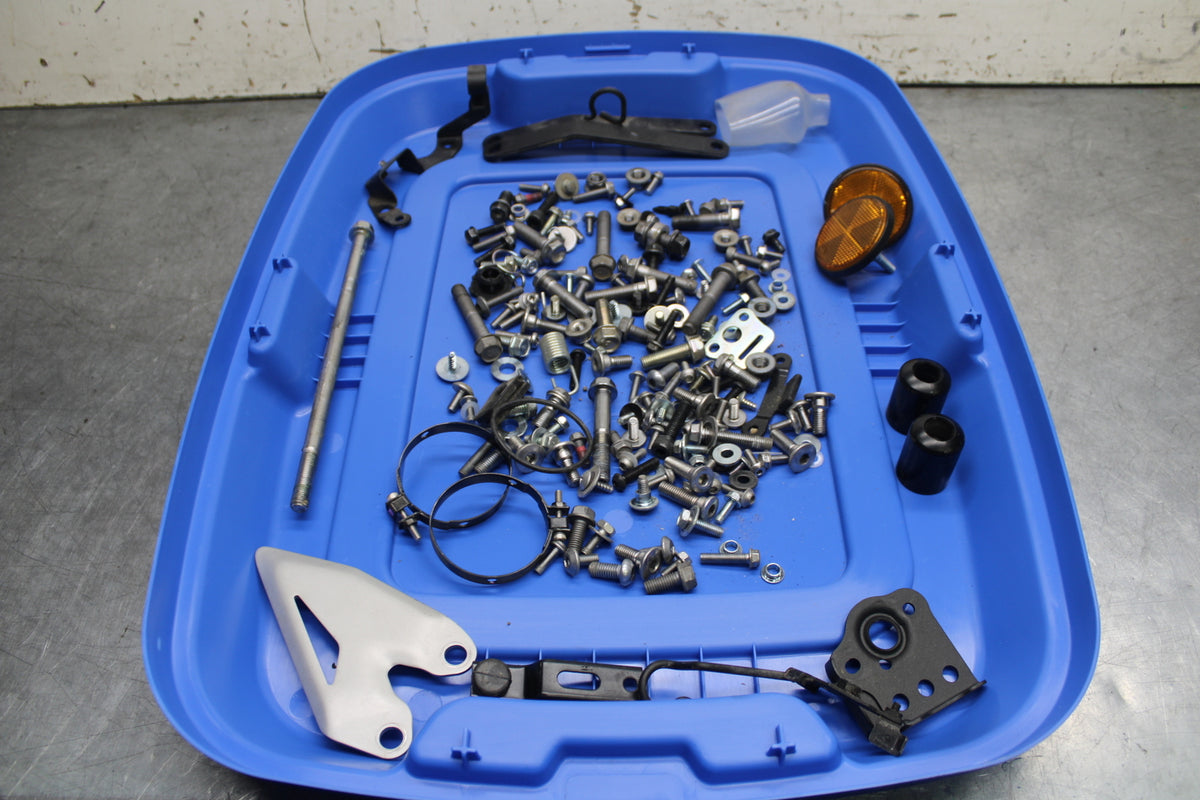 18-23 KAWASAKI NINJA 400 EX400 ABS MOUNTING BOLTS HARDWARE MOTOR SCREWS BB747